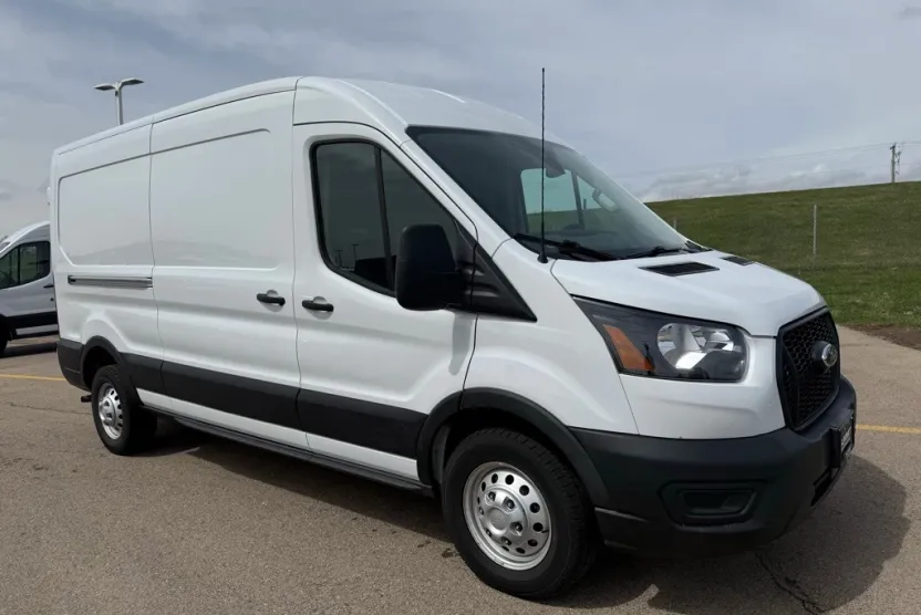 2023 Ford Transit photo 1