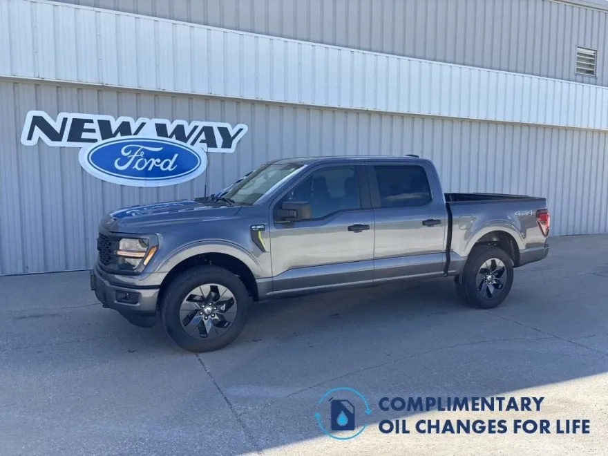 2025 Ford F-150 STX photo 1