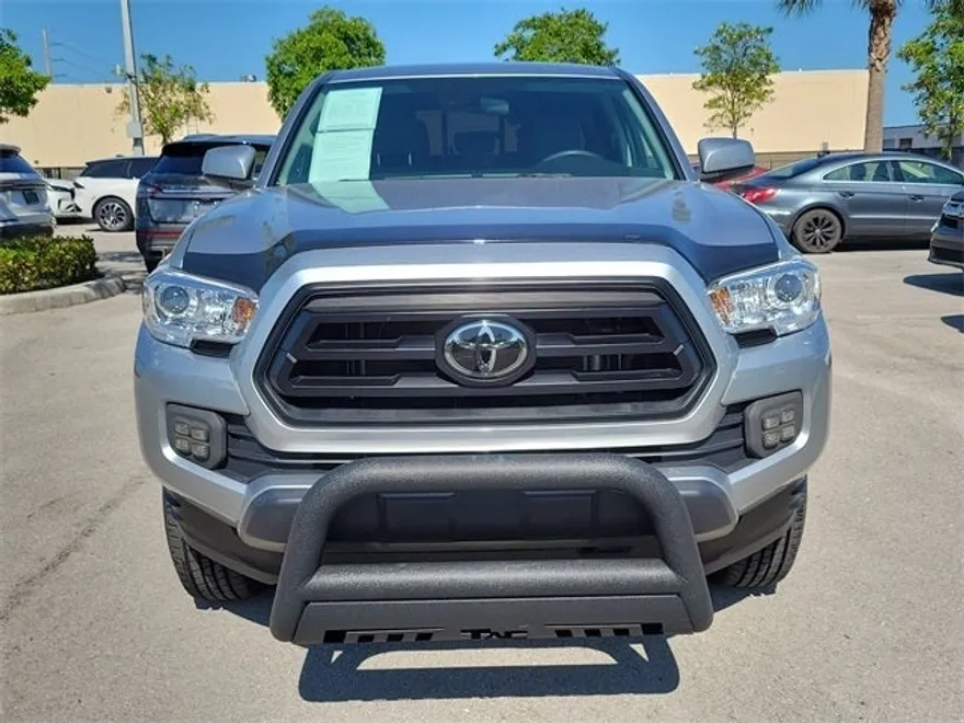 2022 Toyota Tacoma SR V6 photo 2