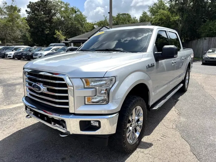 2016 Ford F-150 XLT photo 1