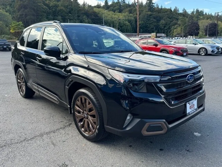 2025 Subaru Forester Sport photo 1