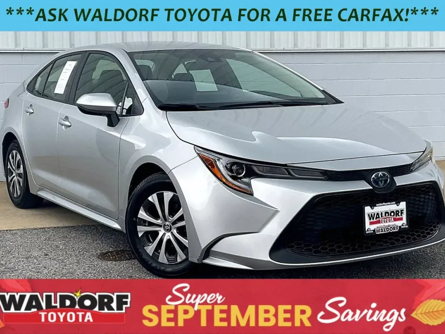 2022 Toyota Corolla Hybrid LE photo 1