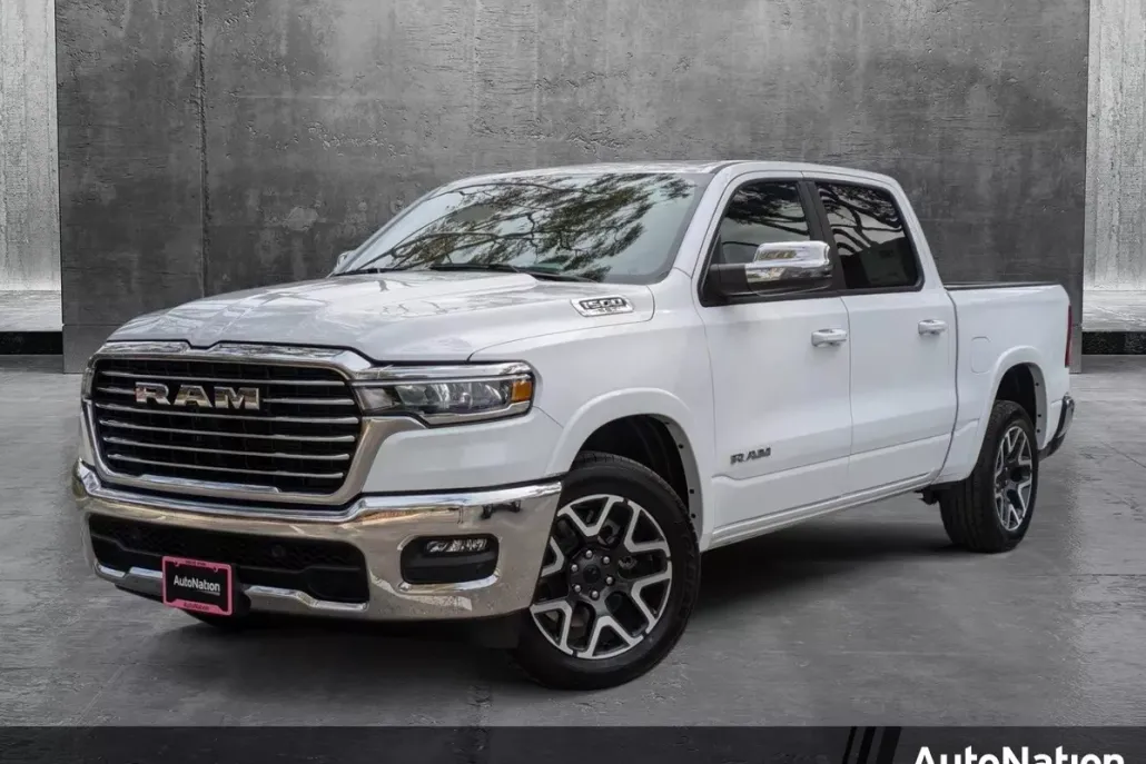 2025 Ram 1500 Laramie photo 1