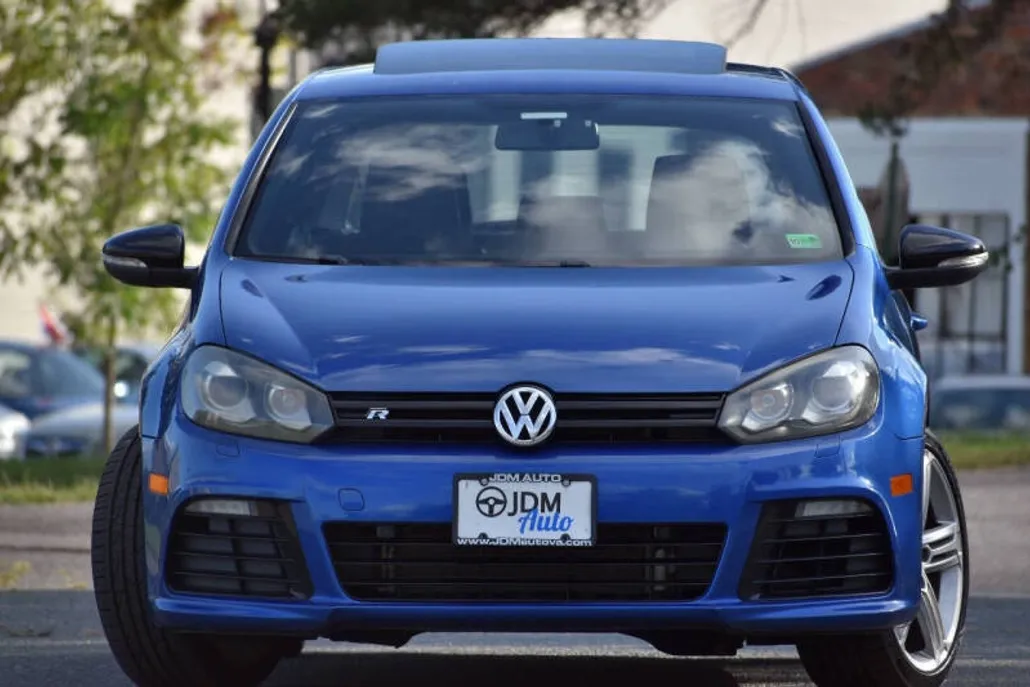 2012 Volkswagen Golf R 4Motion photo 1