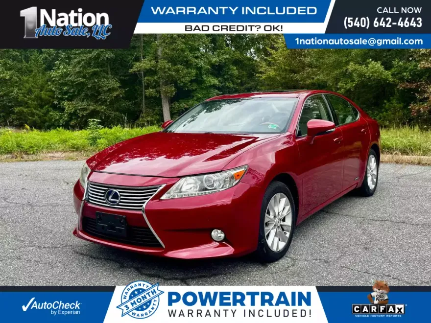 2013 Lexus ES 300h photo 1