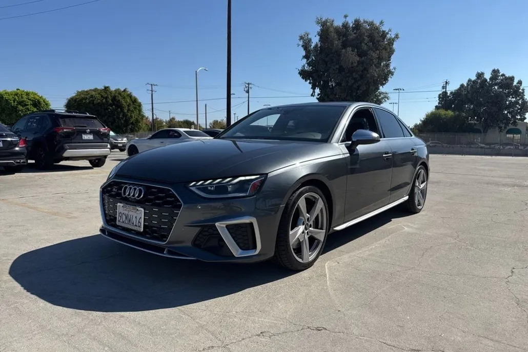 2022 Audi S4 Base Premium Plus photo 1