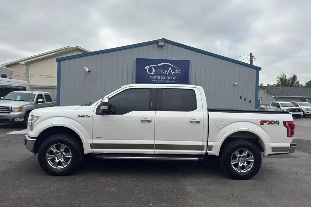 2015 Ford F-150 Lariat photo 1