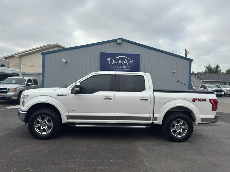 2015 Ford F-150 Lariat photo 1