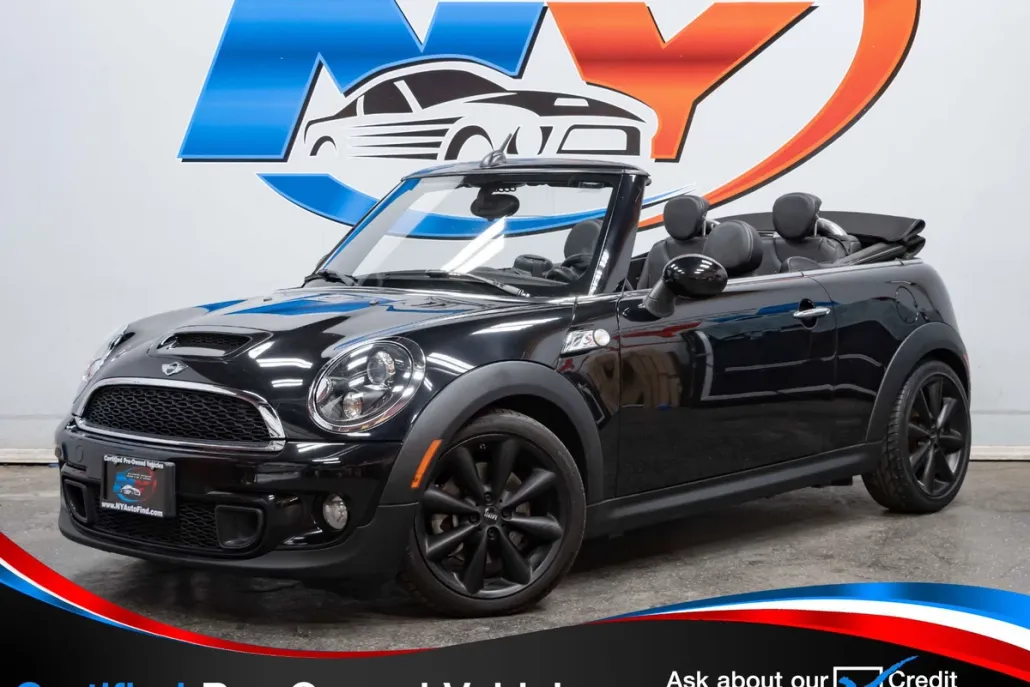 2013 Mini Cooper Convertible photo 1