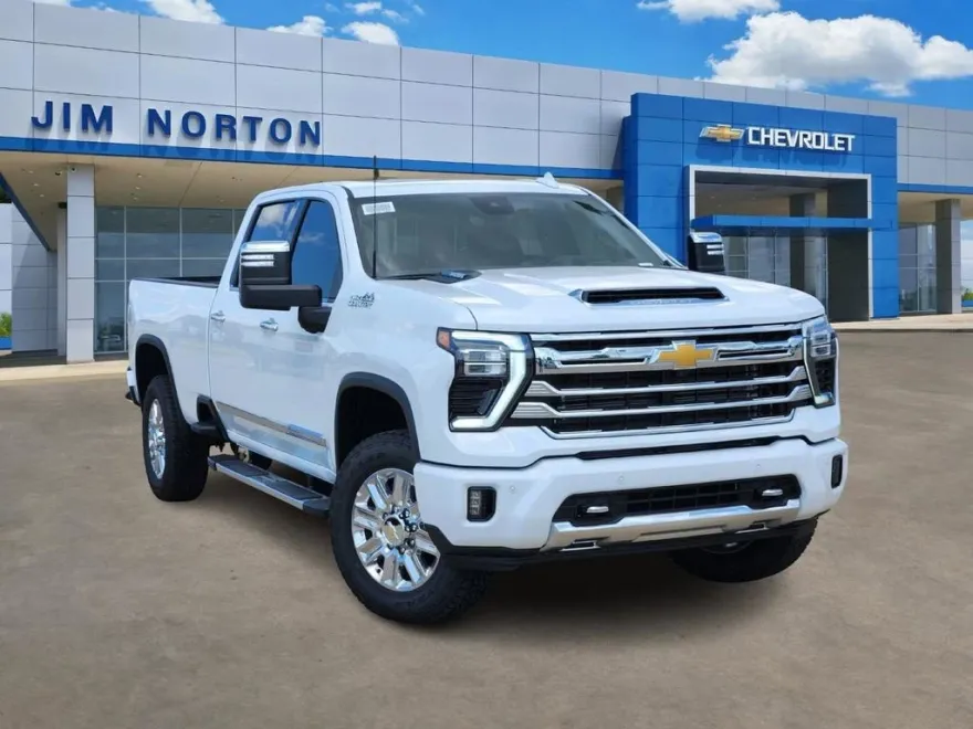 2025 Chevrolet Silverado 3500HD High Country photo 1