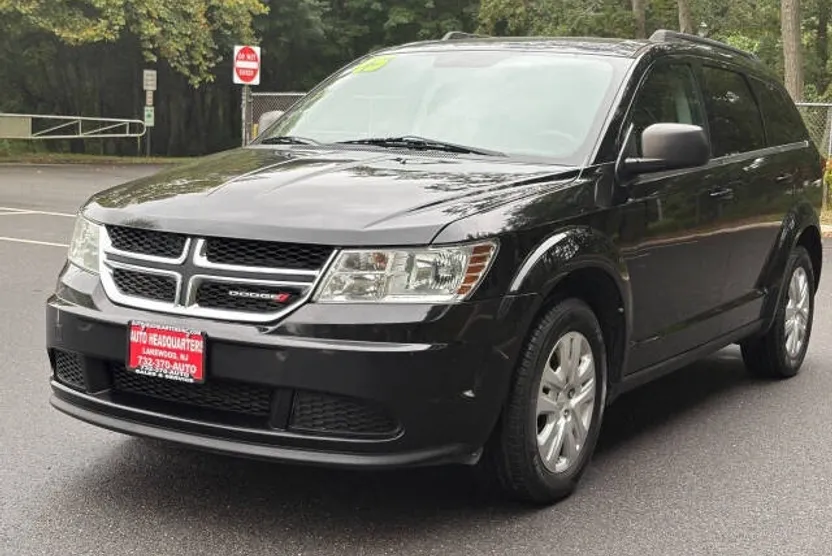 2015 Dodge Journey SE photo 1