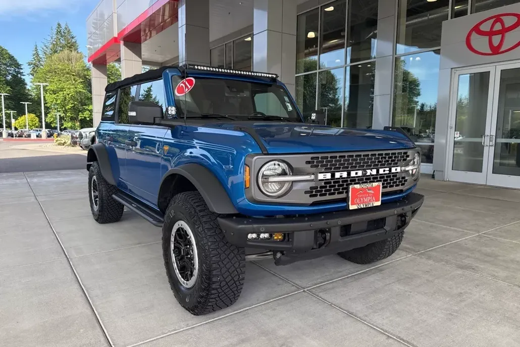 2021 Ford Bronco Badlands photo 1