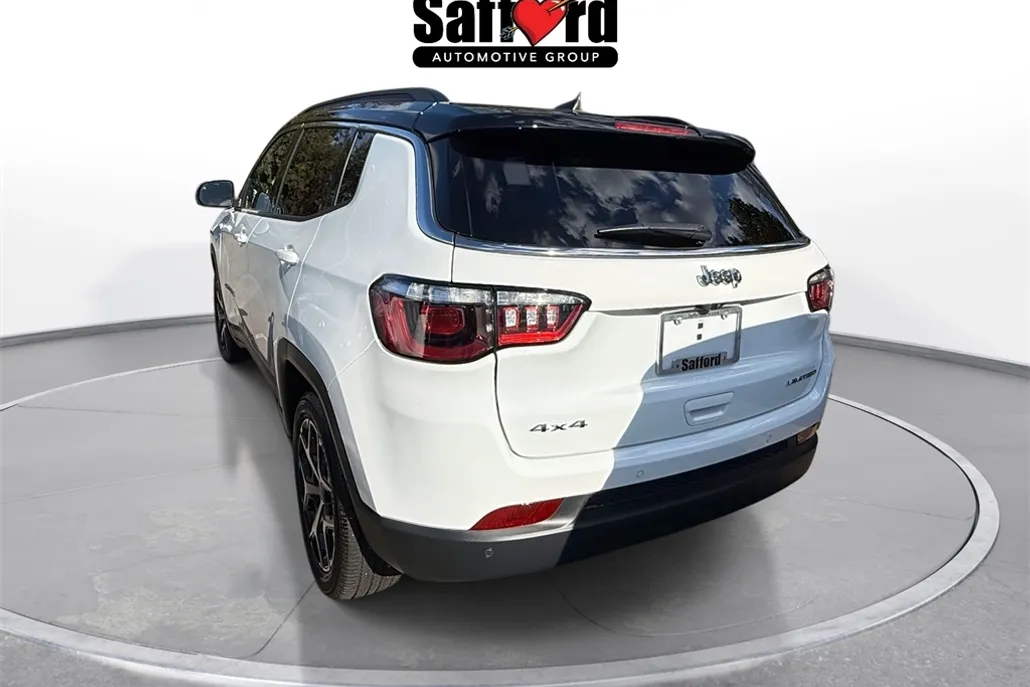 2025 Jeep Compass Limited photo 1