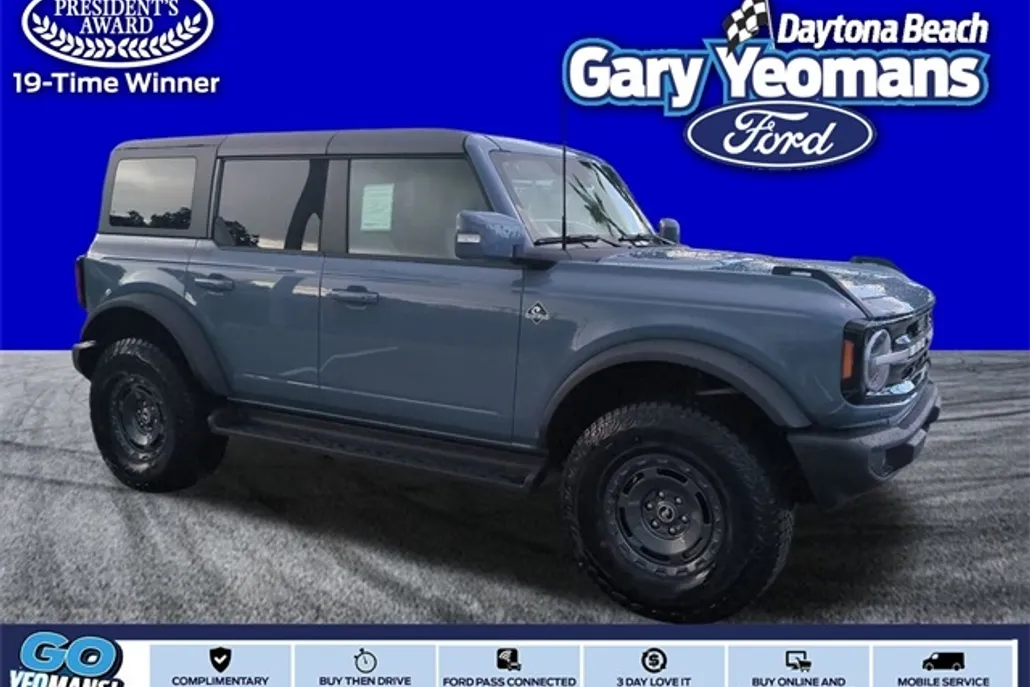 2025 Ford Bronco Outer Banks photo 1