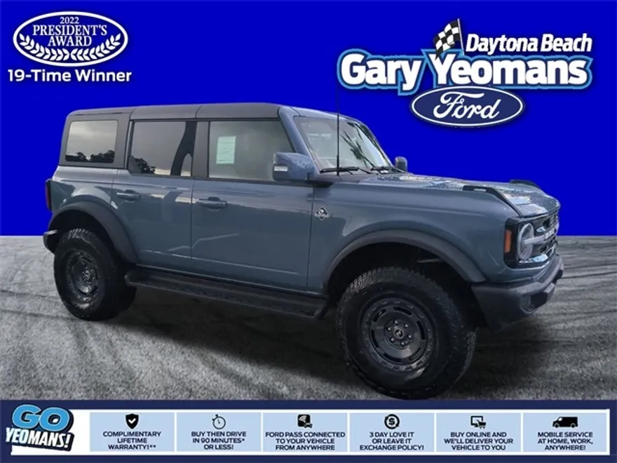 2025 Ford Bronco Outer Banks photo 1