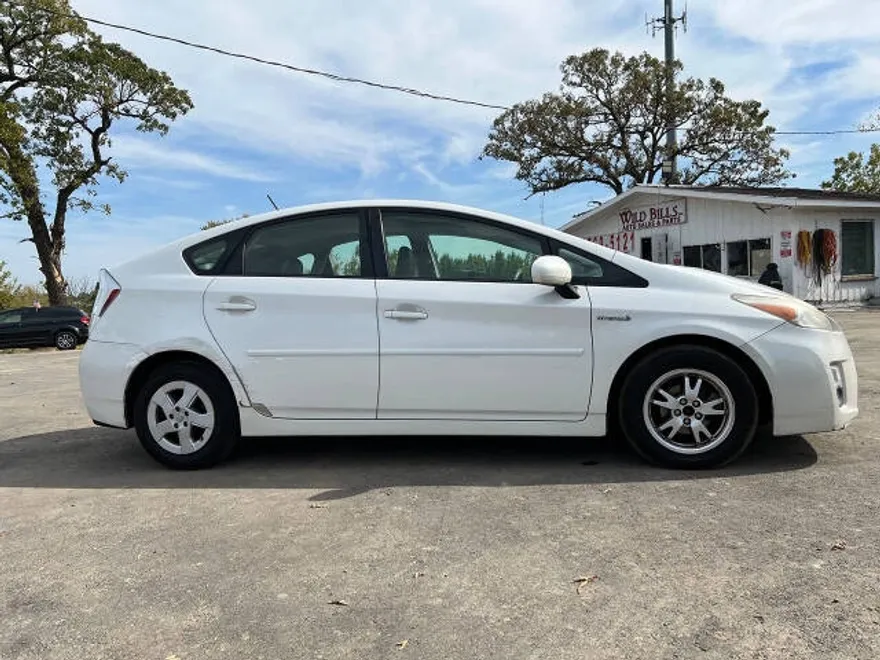 2010 Toyota Prius I photo 1