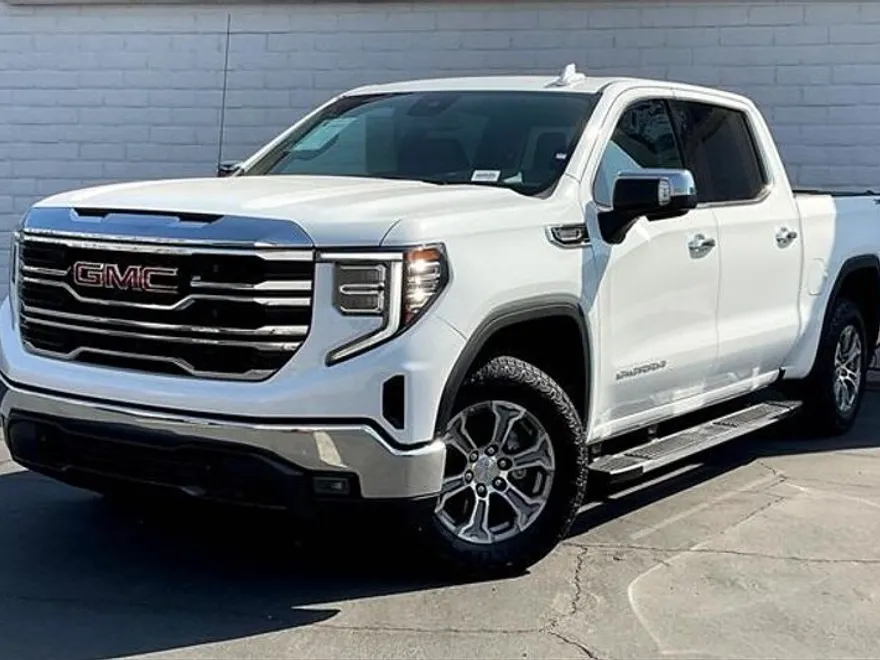 2023 Gmc Sierra 1500 SLT photo 1