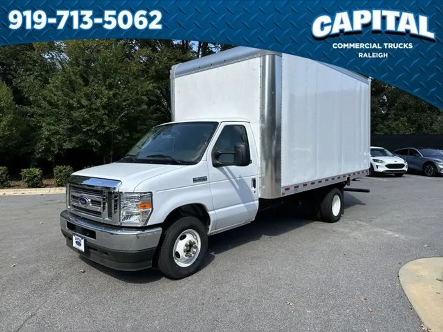 2024 Ford E-350 photo 1
