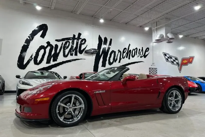 2013 Chevrolet Corvette Convertible 3LT photo 1