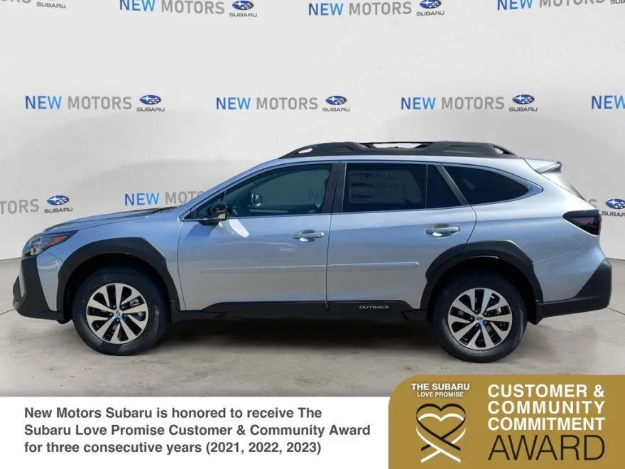 2025 Subaru Outback Premium photo 1
