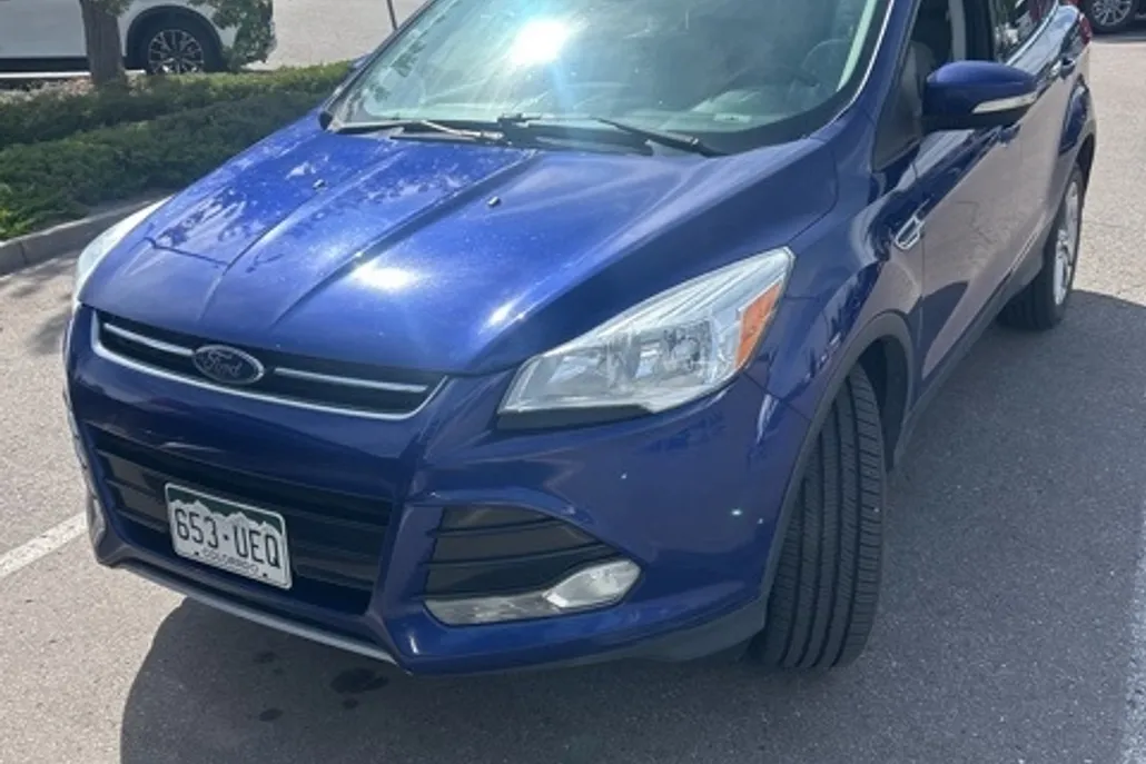 2014 Ford Escape Titanium photo 1