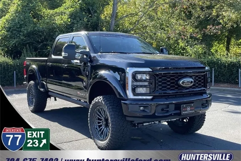 2025 Ford F-250 Lariat photo 1
