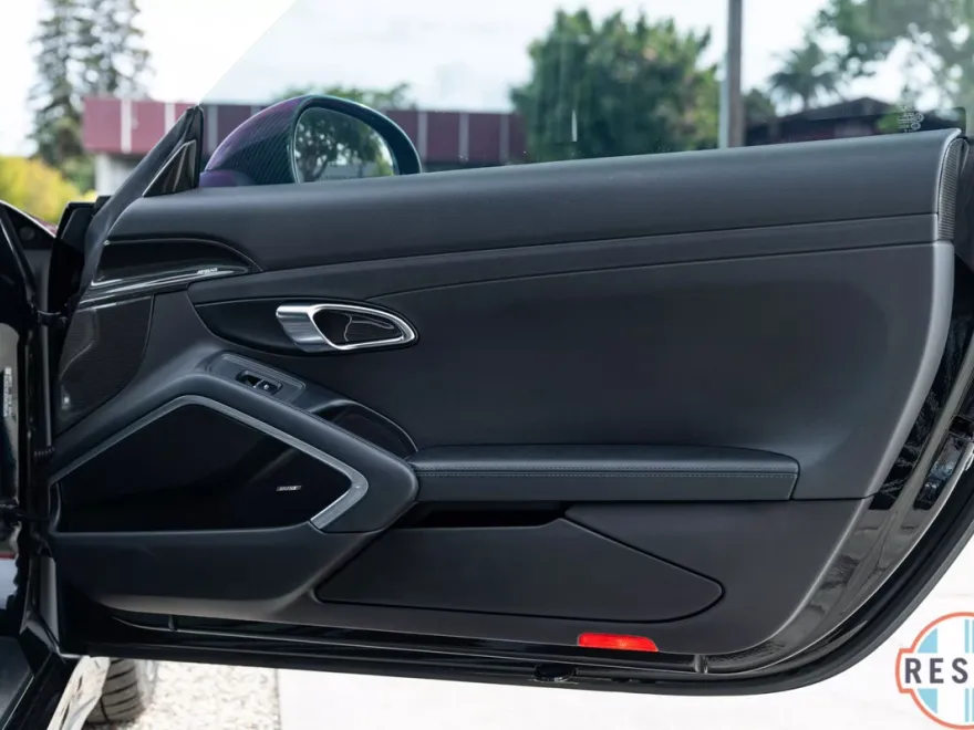 2014 Porsche 911 4S photo 19
