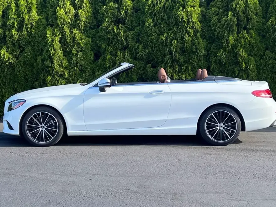 2020 Mercedes Benz C 300 photo 7