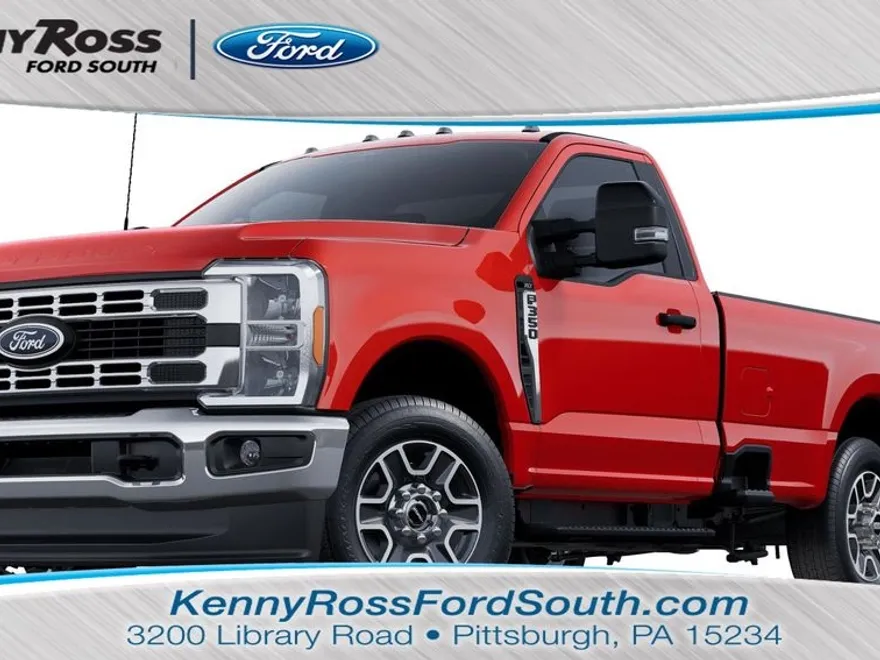 2025 Ford F-350 XLT photo 1