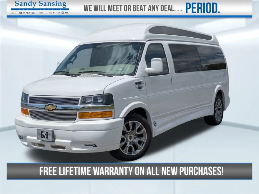 2025 Chevrolet Express Cargo 2500 photo 1