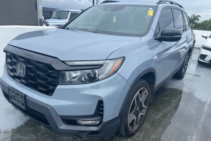 2022 Honda Passport Elite photo 1