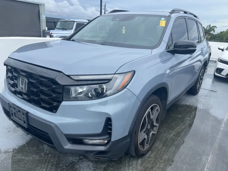 2022 Honda Passport Elite photo 1