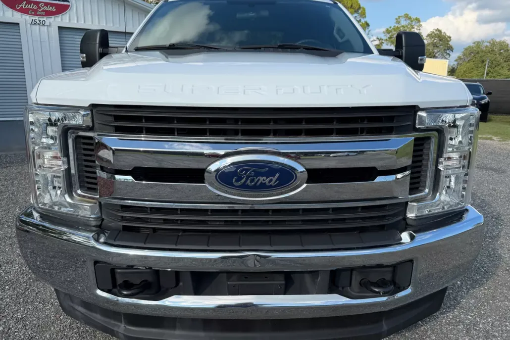 2017 Ford F-250 XLT photo 1