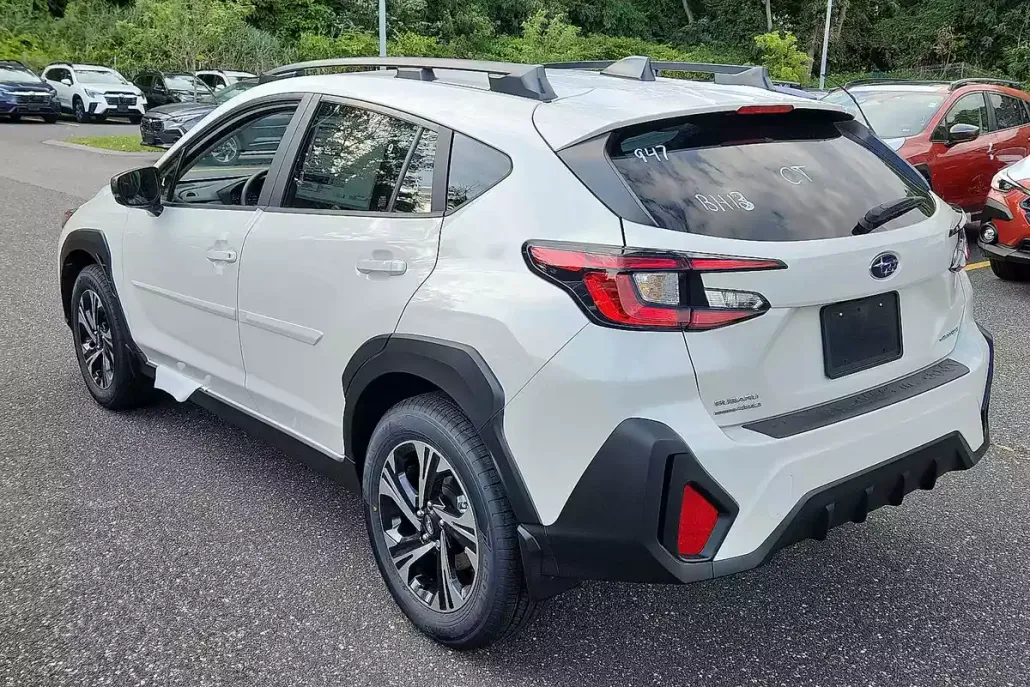 2025 Subaru Crosstrek Premium photo 1