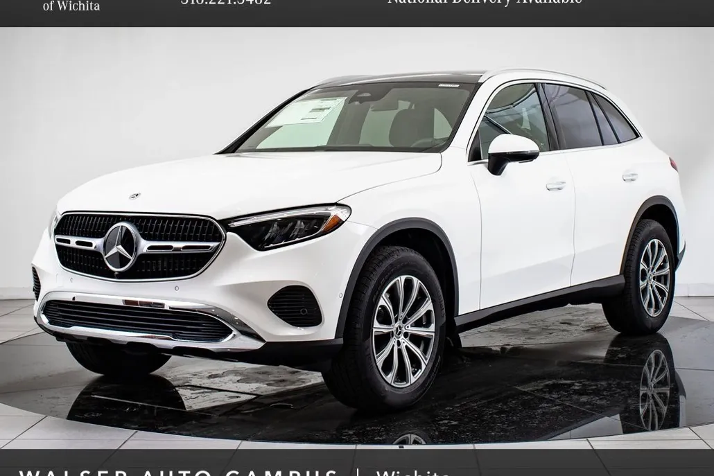 2025 Mercedes Benz GLC 300 4MATIC photo 1
