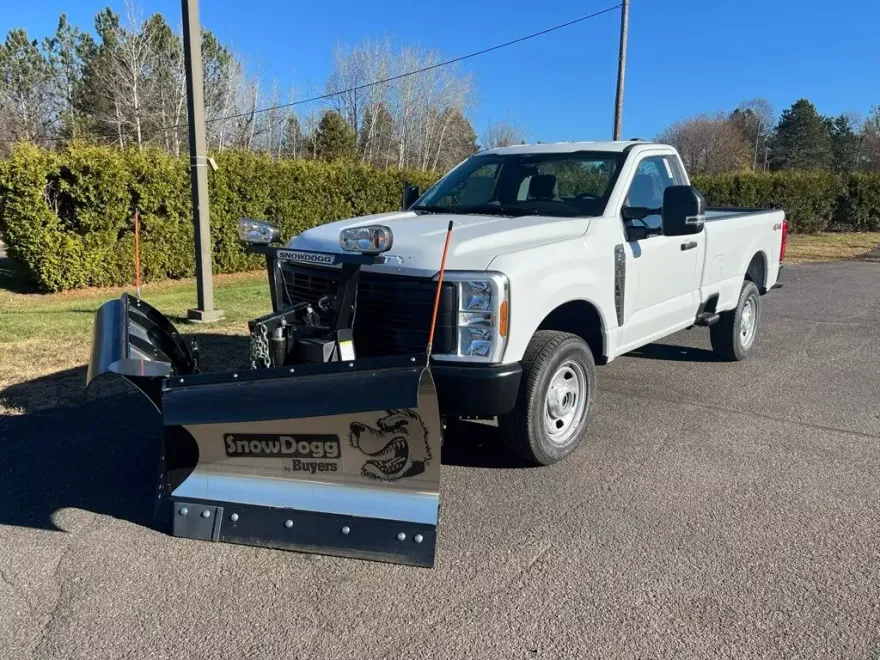 2024 Ford F-350 XL photo 1