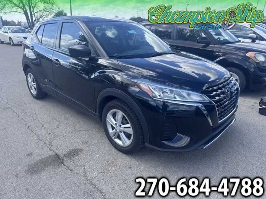 2021 Nissan Kicks S photo 1