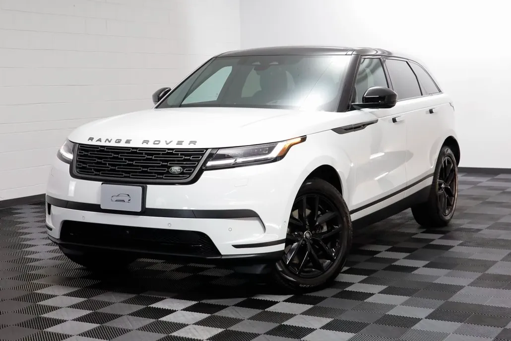 2025 Land Rover Range Rover Velar S photo 1