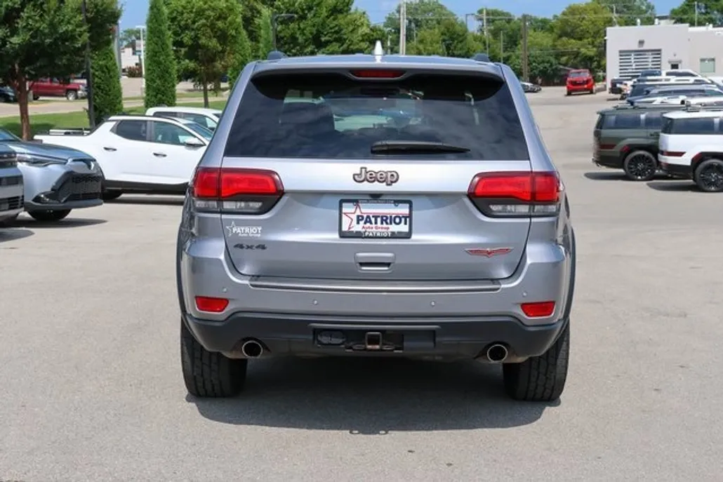 2021 Jeep Grand Cherokee Trailhawk photo 1