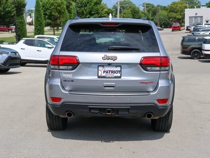 2021 Jeep Grand Cherokee Trailhawk photo 1