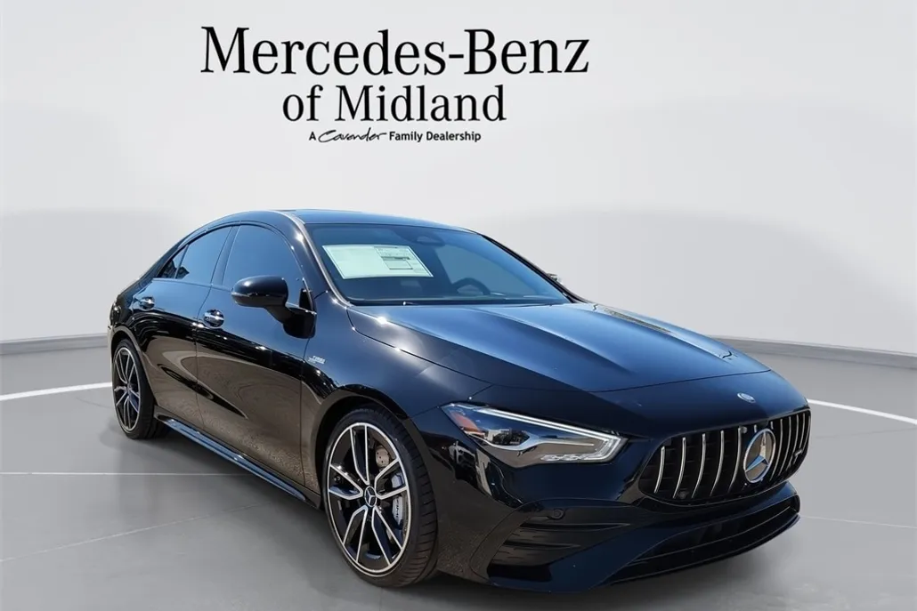 2025 Mercedes Benz CLA 35 AMG photo 1