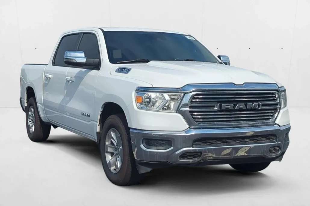 2023 Ram 1500 Laramie photo 1