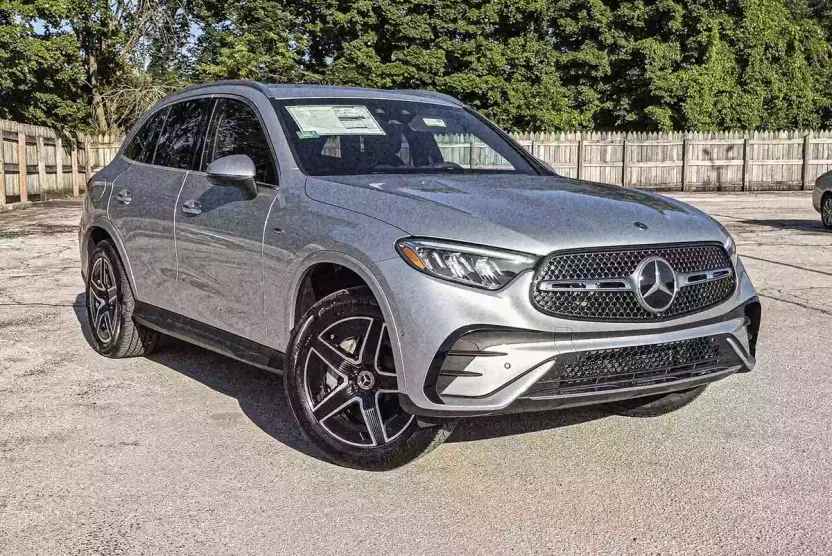 2025 Mercedes Benz GLC 350e 4MATIC photo 1