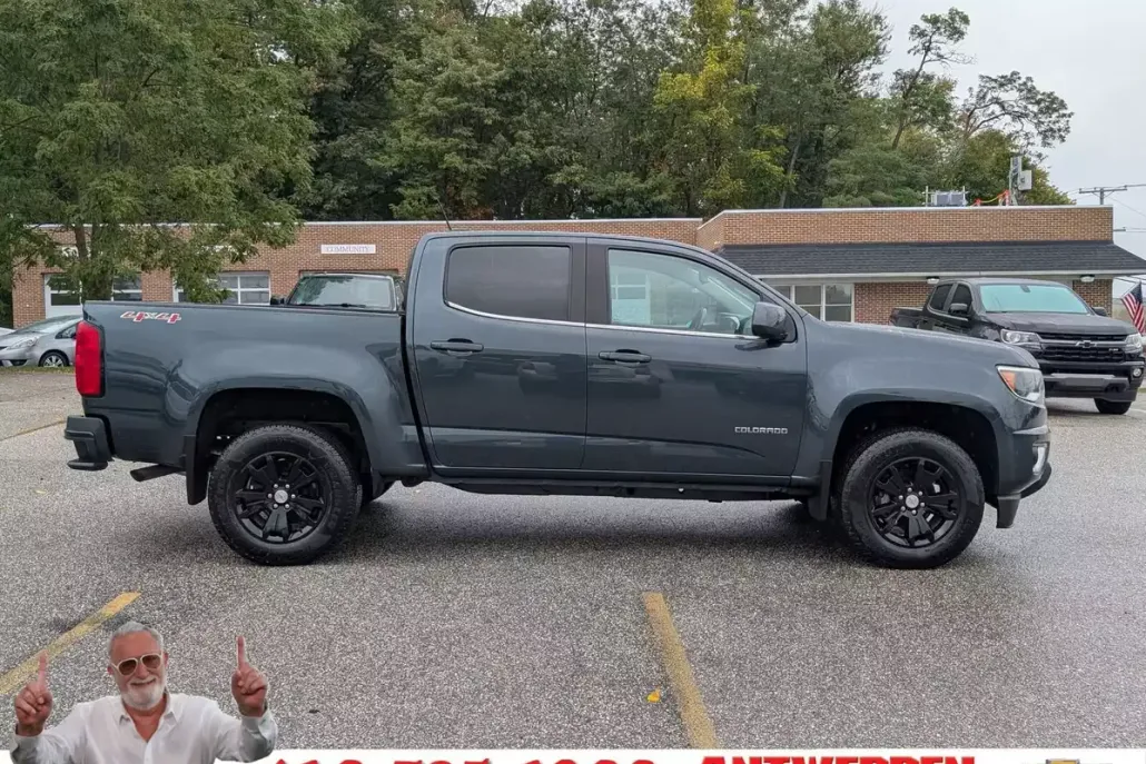 2017 Chevrolet Colorado LT photo 1