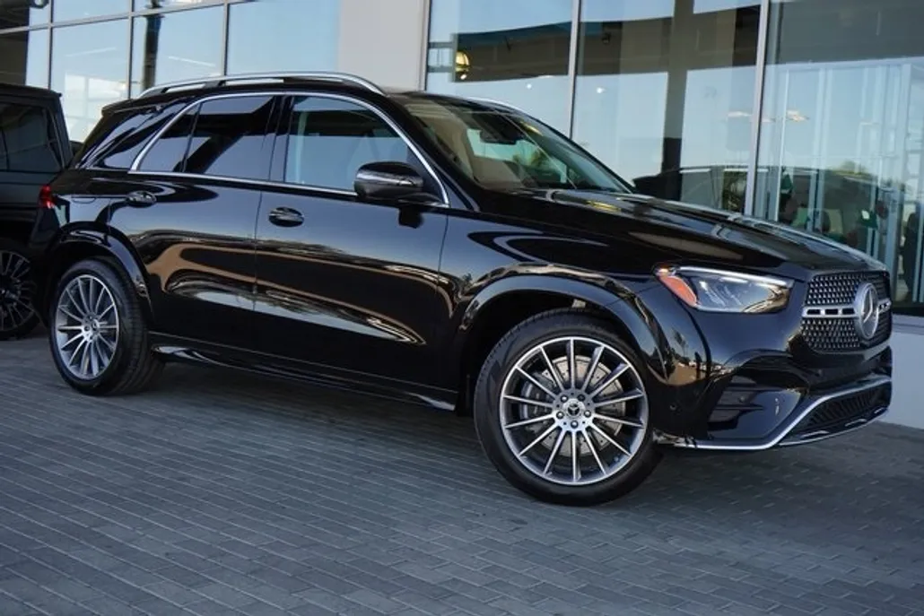 2026 Mercedes Benz GLE 450 4MATIC photo 1