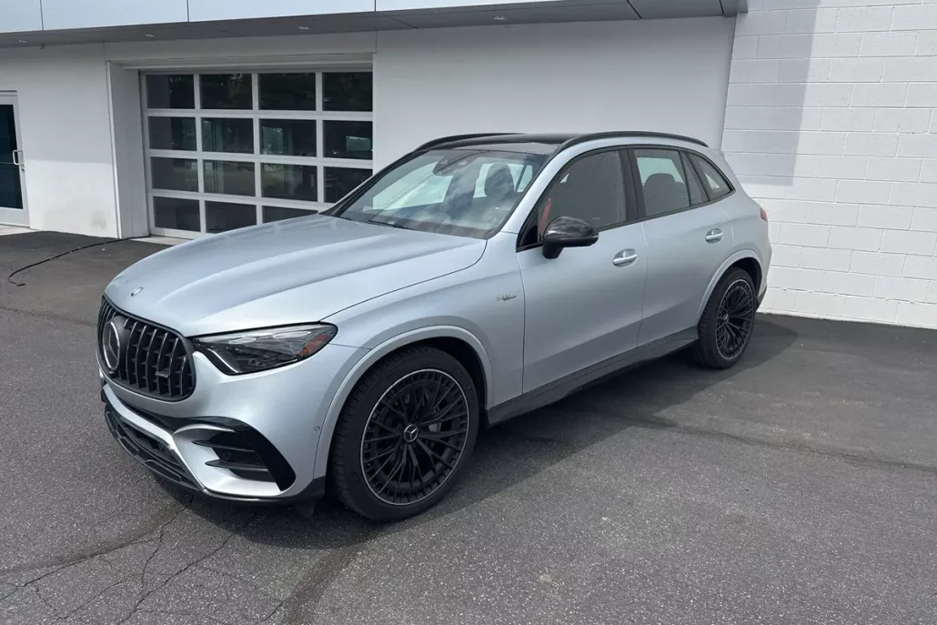 2024 Mercedes Benz GLC 43 AMG 4MATIC photo 1