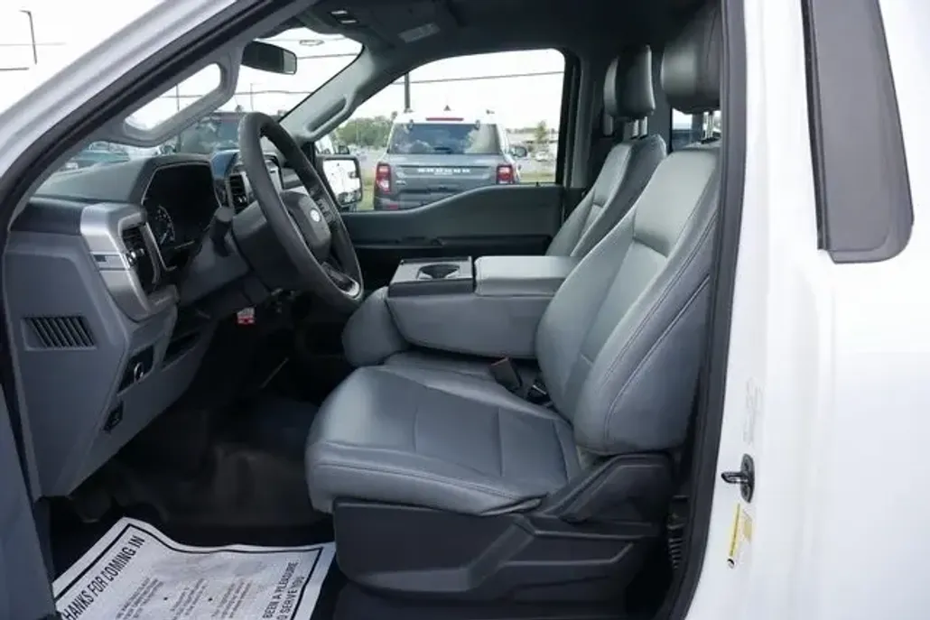2021 Ford F-150 XL photo 1