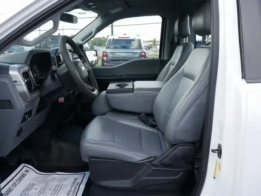2021 Ford F-150 XL photo 1