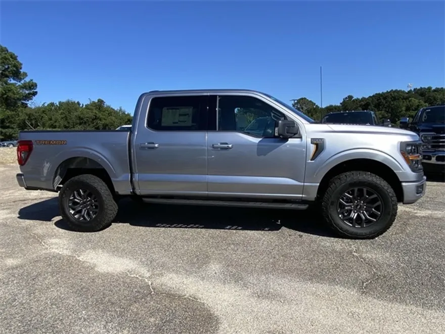 2025 Ford F-150 Tremor photo 1