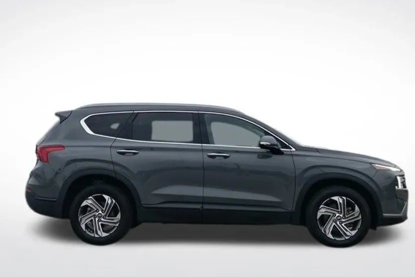 2023 Hyundai Santa Fe SEL photo 1